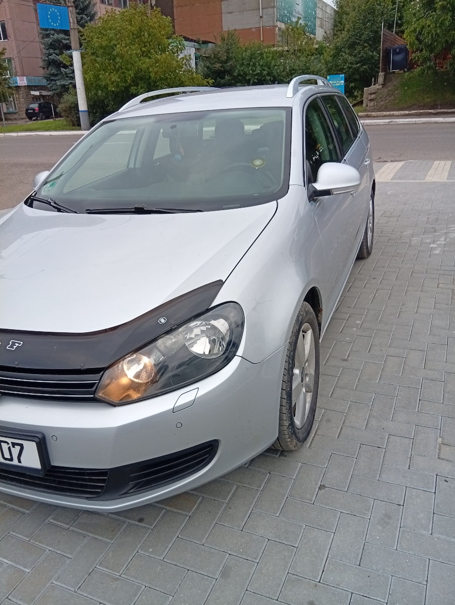 Volkswagen Golf 2011 г. с пробегом 300000 км, Дизель, 7200 €