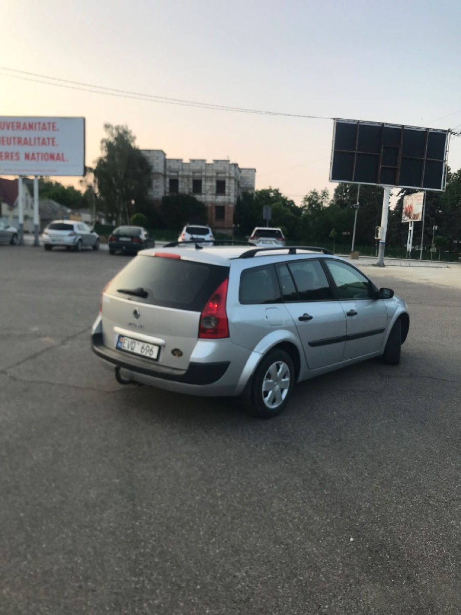 Renault Megane фото 4
