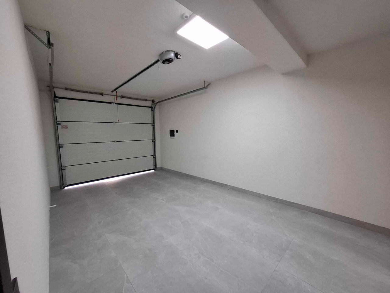 Casa tip Townhouse cu reparatie noua , Durlesti, marginea padurii! foto 17
