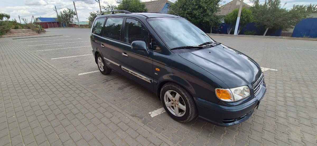 Hyundai Trajet фото 1