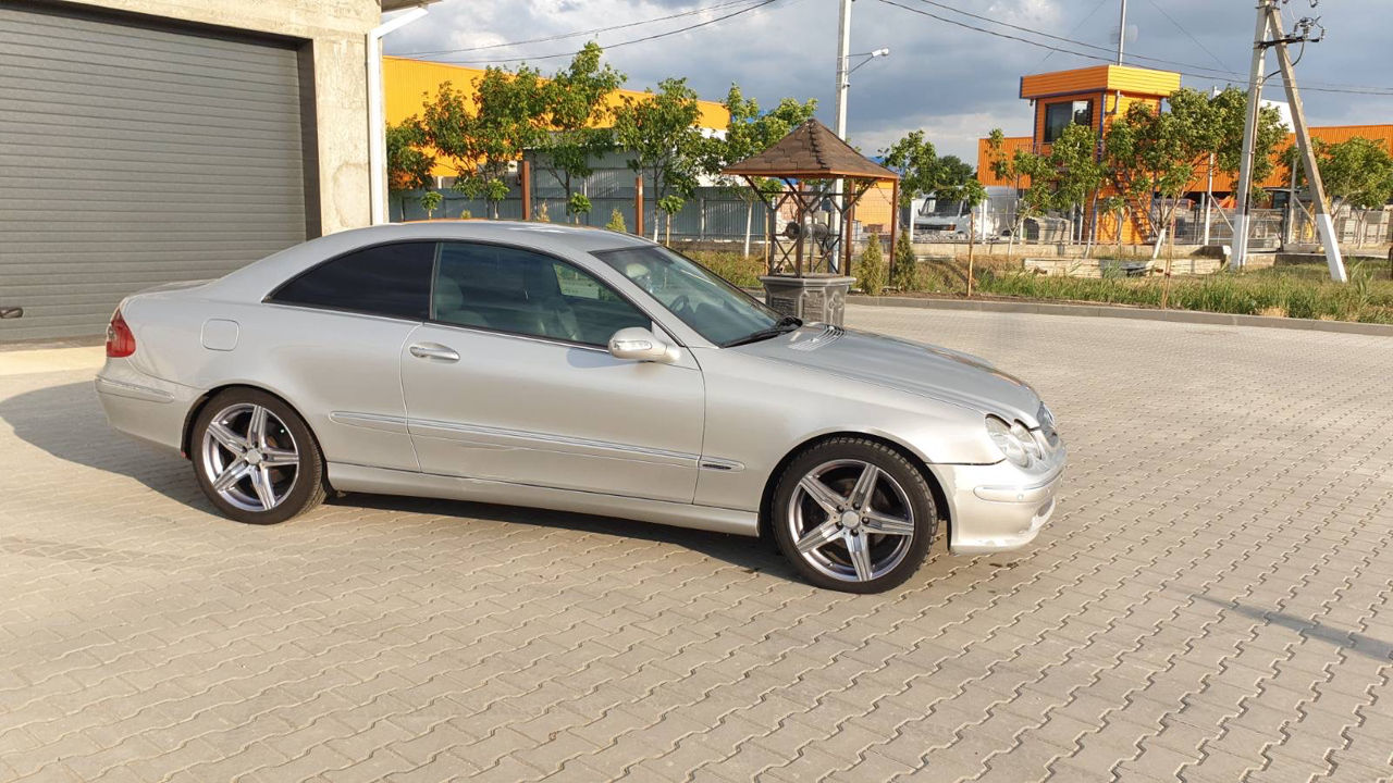 Mercedes Clk w209 foto 2