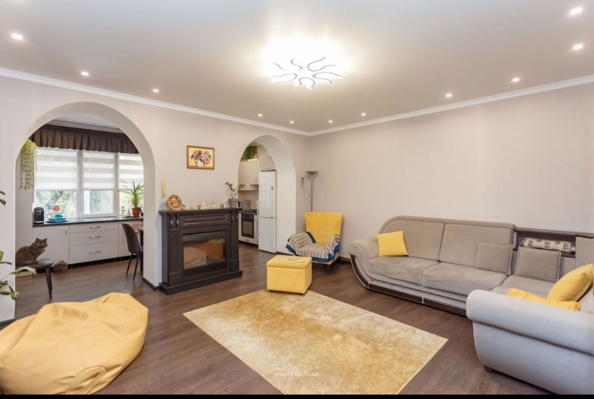 3-х комнатная квартира, Центр, Кишинёв, Кишинёв мун.