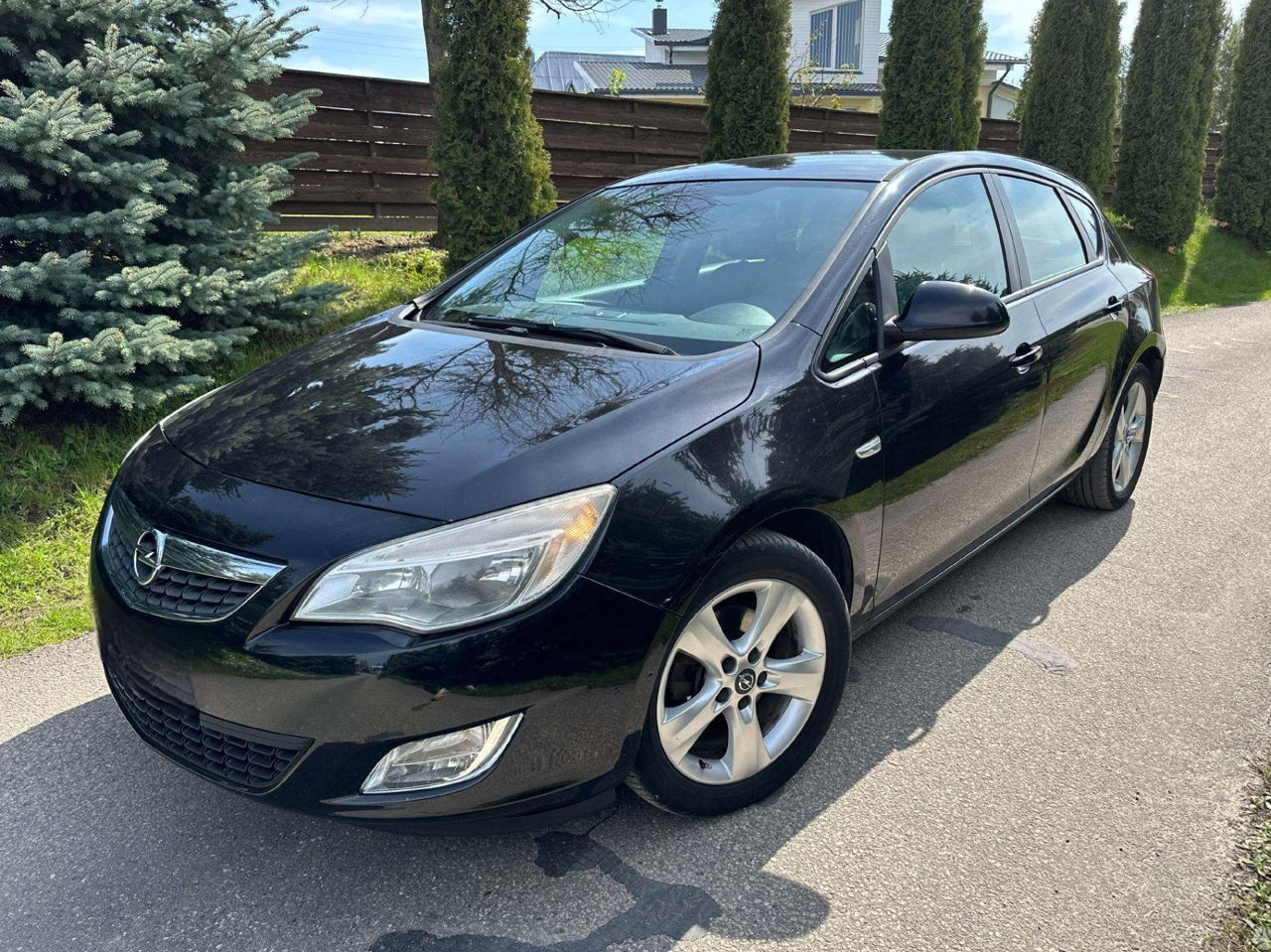 Se dezmembreaza   Opel Astra J  Разборка Опель foto 8