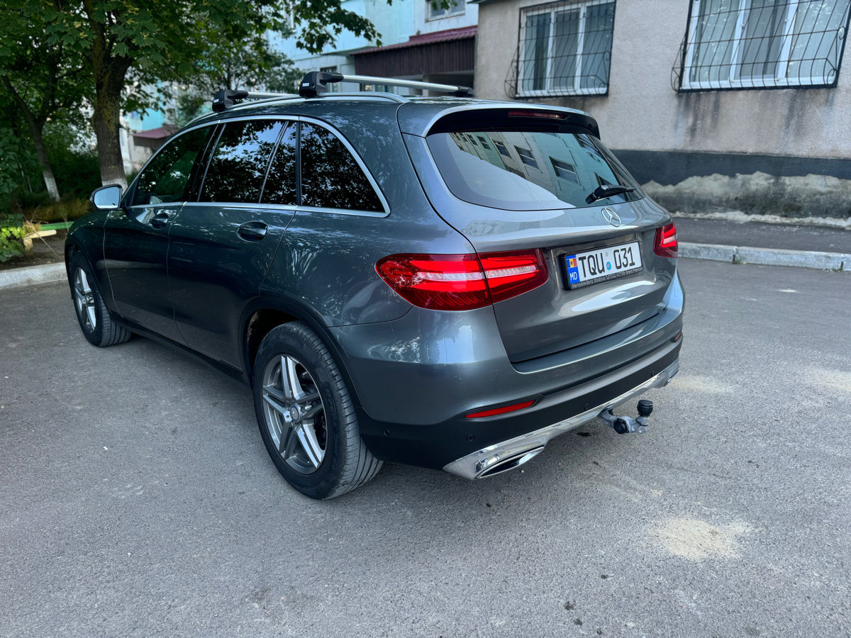 Mercedes GLC foto 4