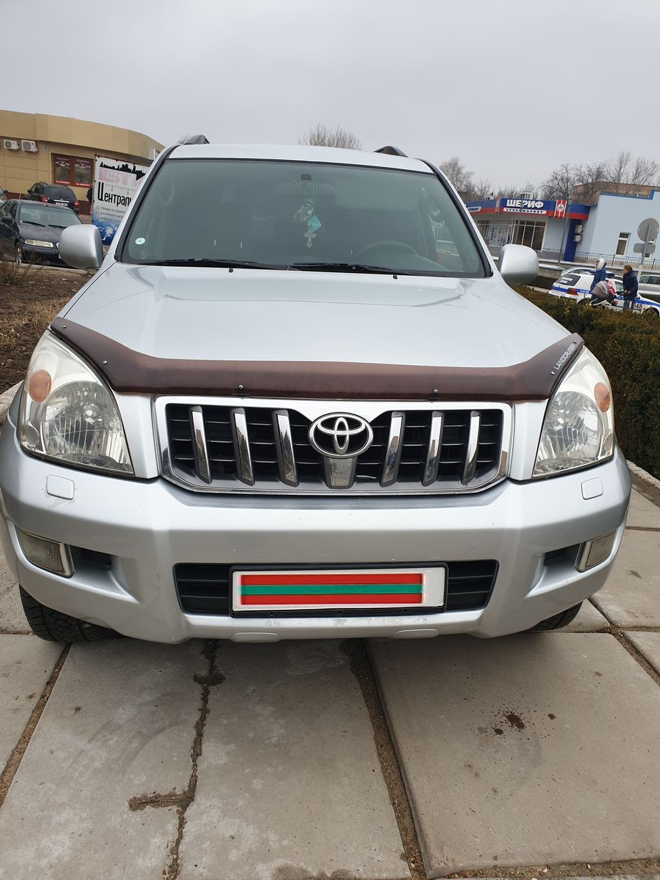 Toyota Land Cruiser Prado foto 1