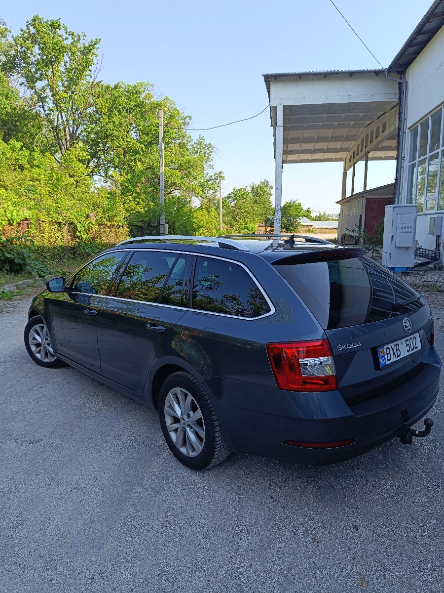 Skoda Octavia foto 8