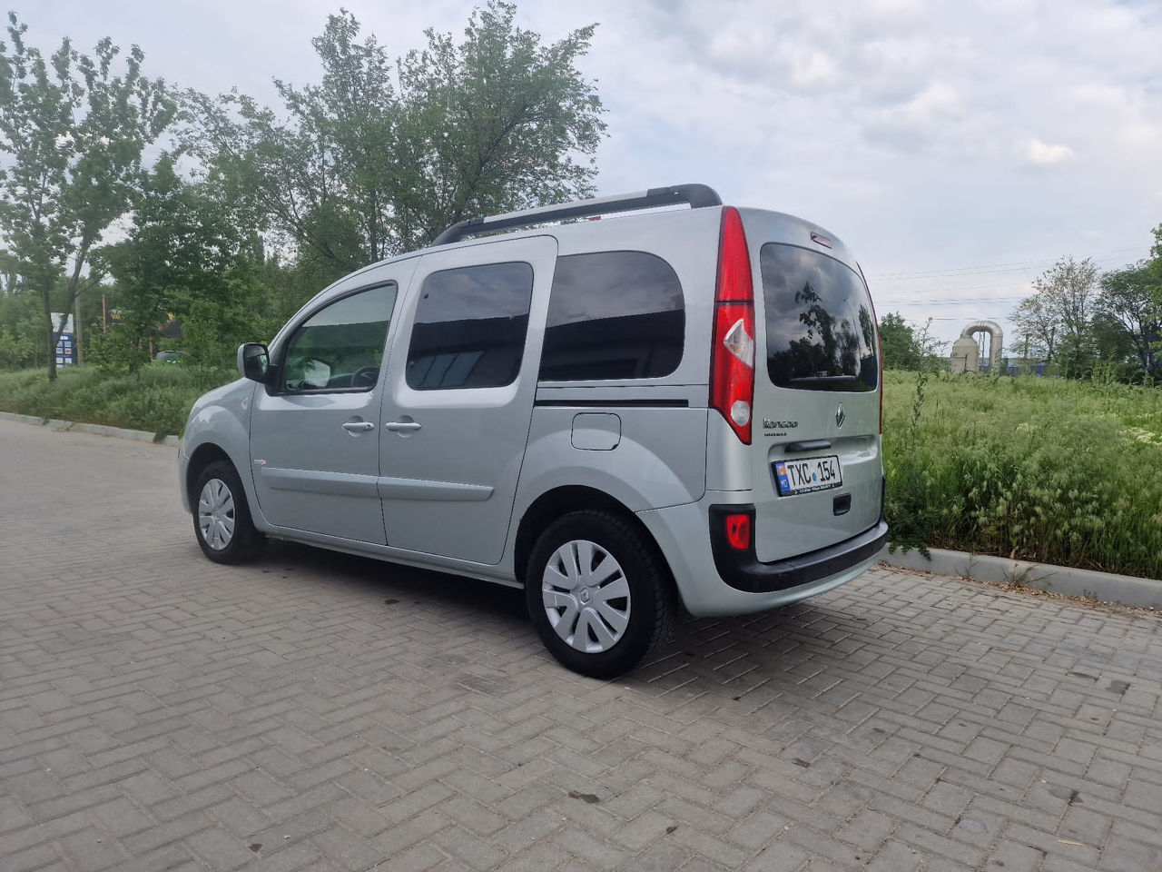 Renault Kangoo foto 1