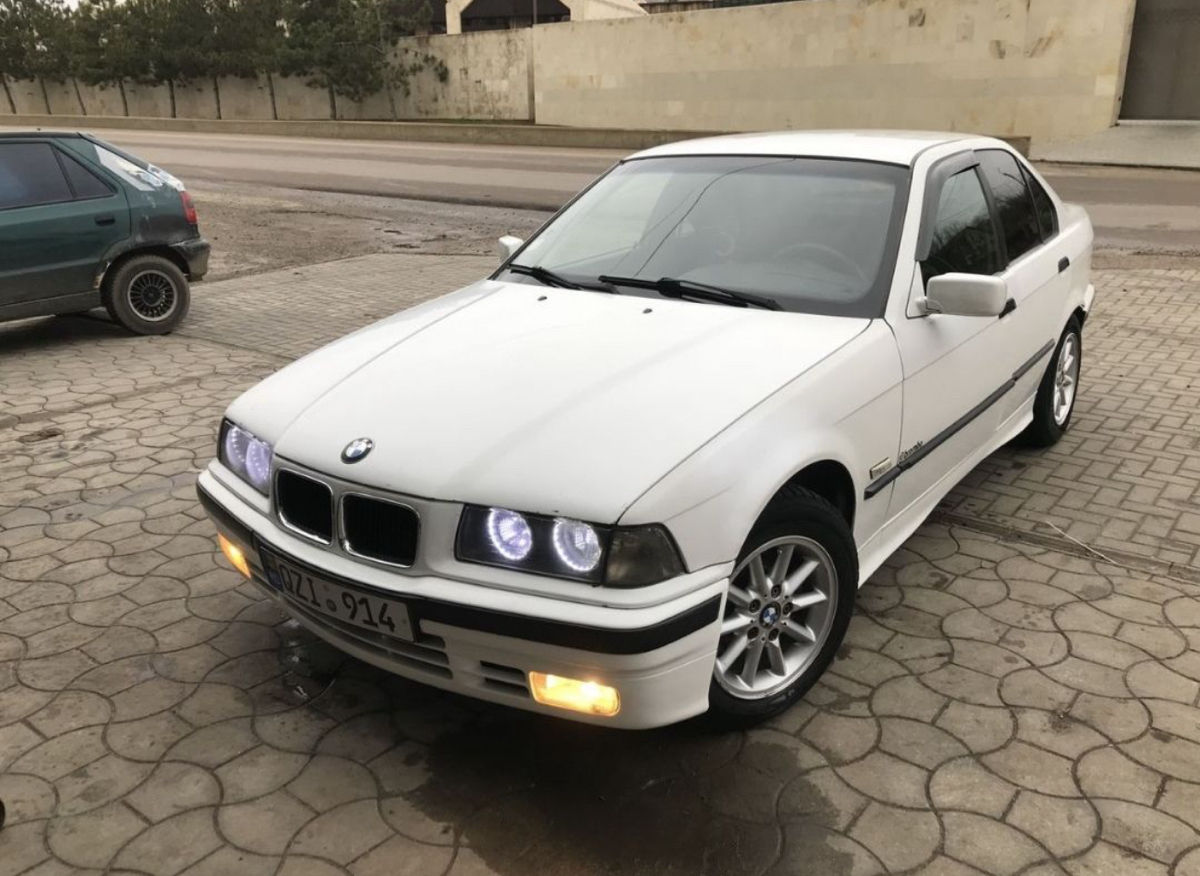 BMW E36