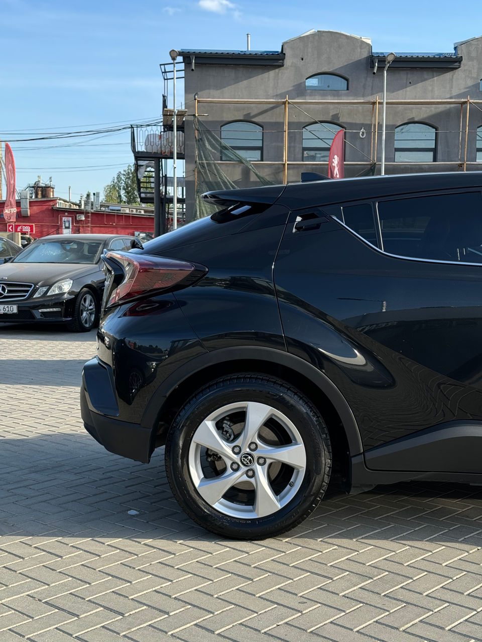 Toyota C-HR foto 5