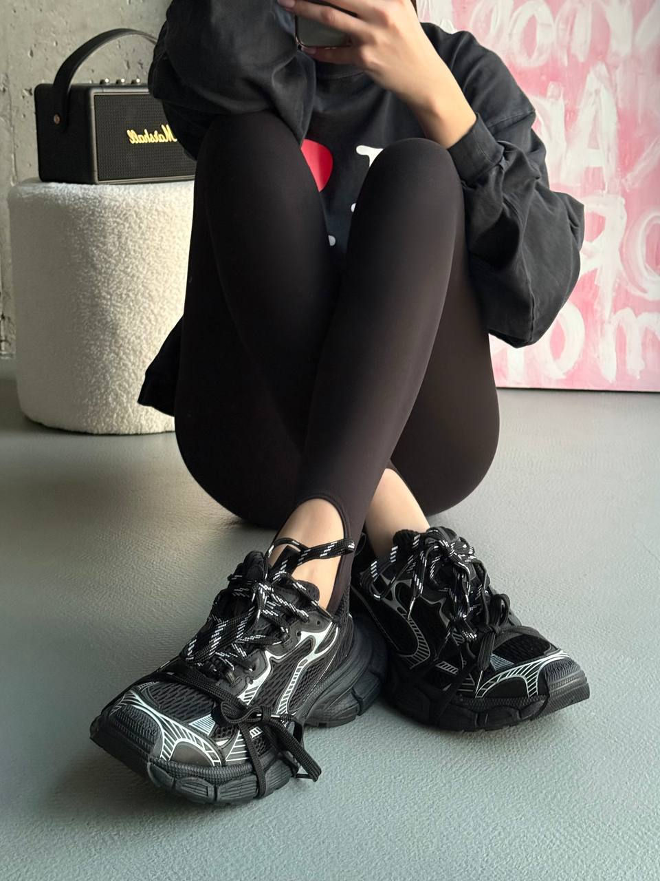 Balenciaga 3XL Black/White foto 1