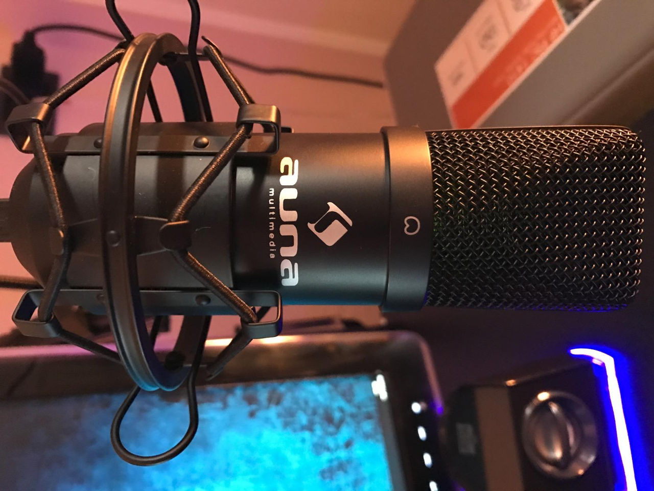 Professional Cardioid Condenser Microphone Auna MIC-900. 25mm capsule. foto 1