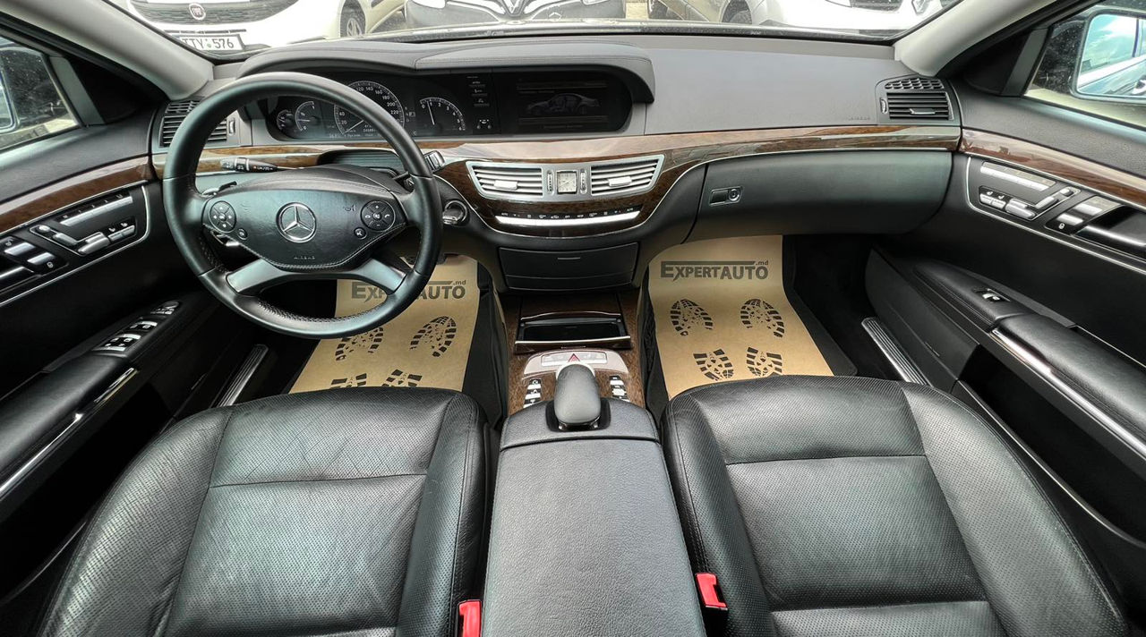 Mercedes S Class foto 9