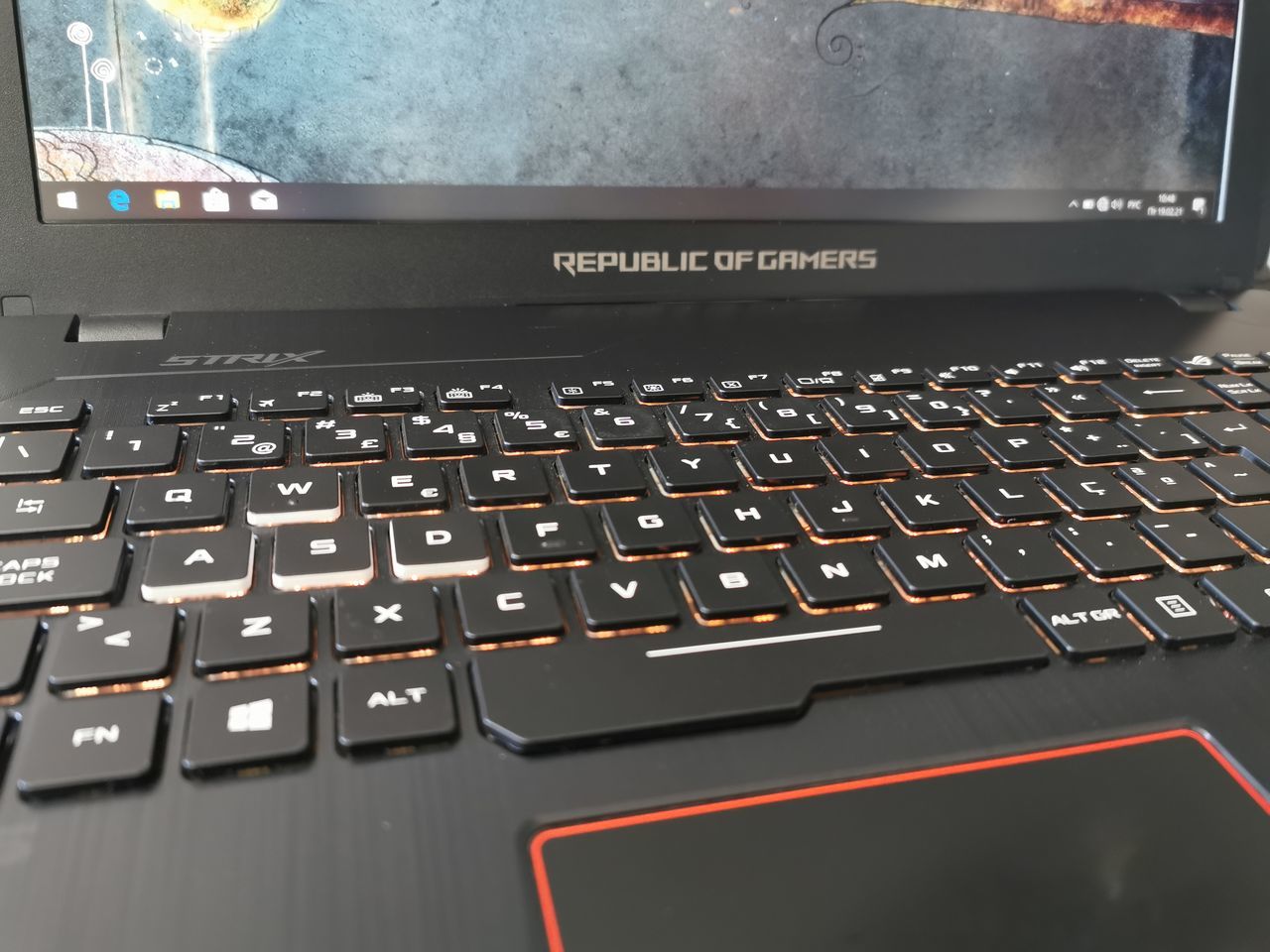 Asus rog strix gaming 15 intel core i7 7700hq 15 6 fullhd 16gb ssd