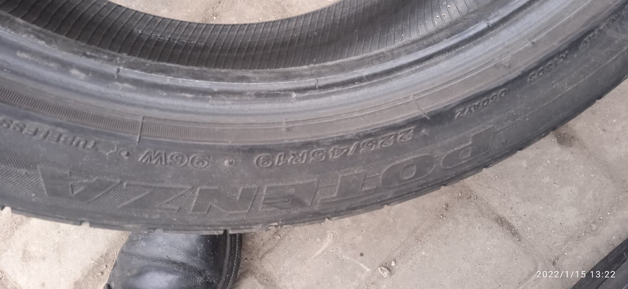 R19 225/45 Bridgestone 2 Buc foto 3