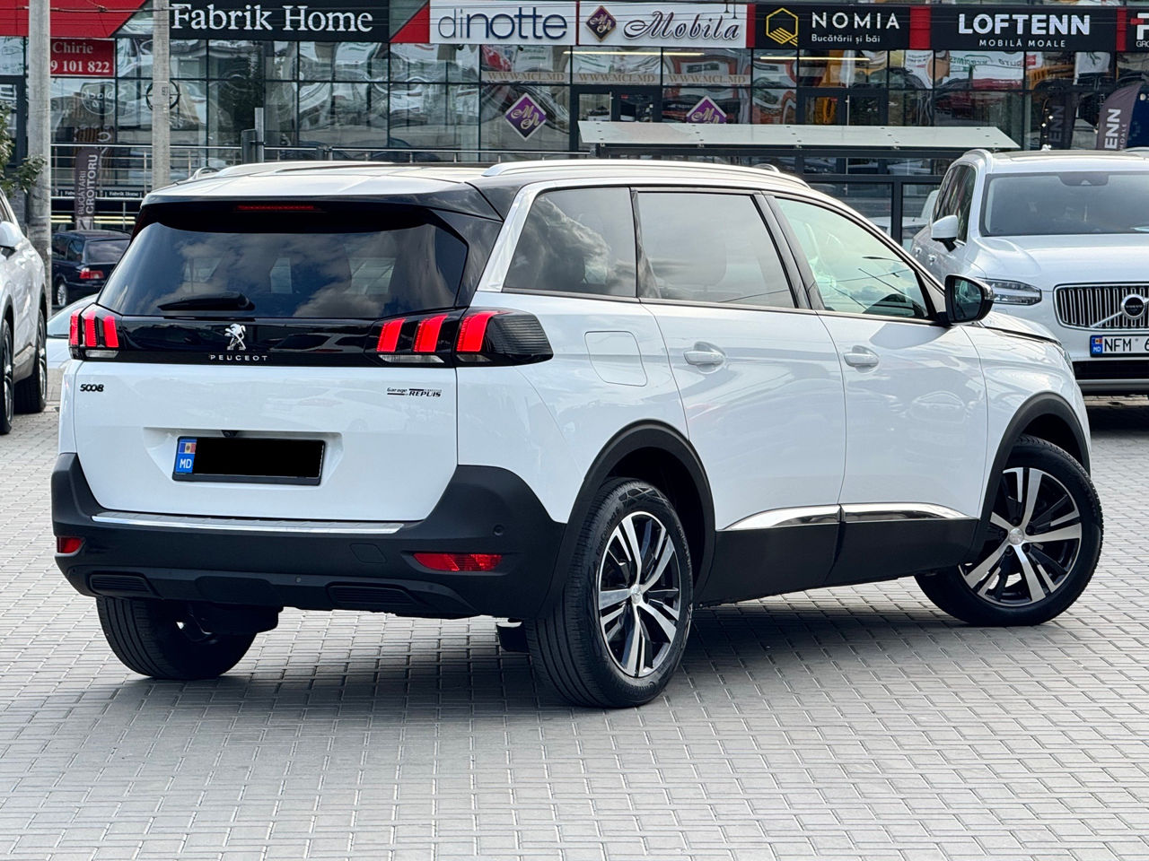 Peugeot 5008 foto 3