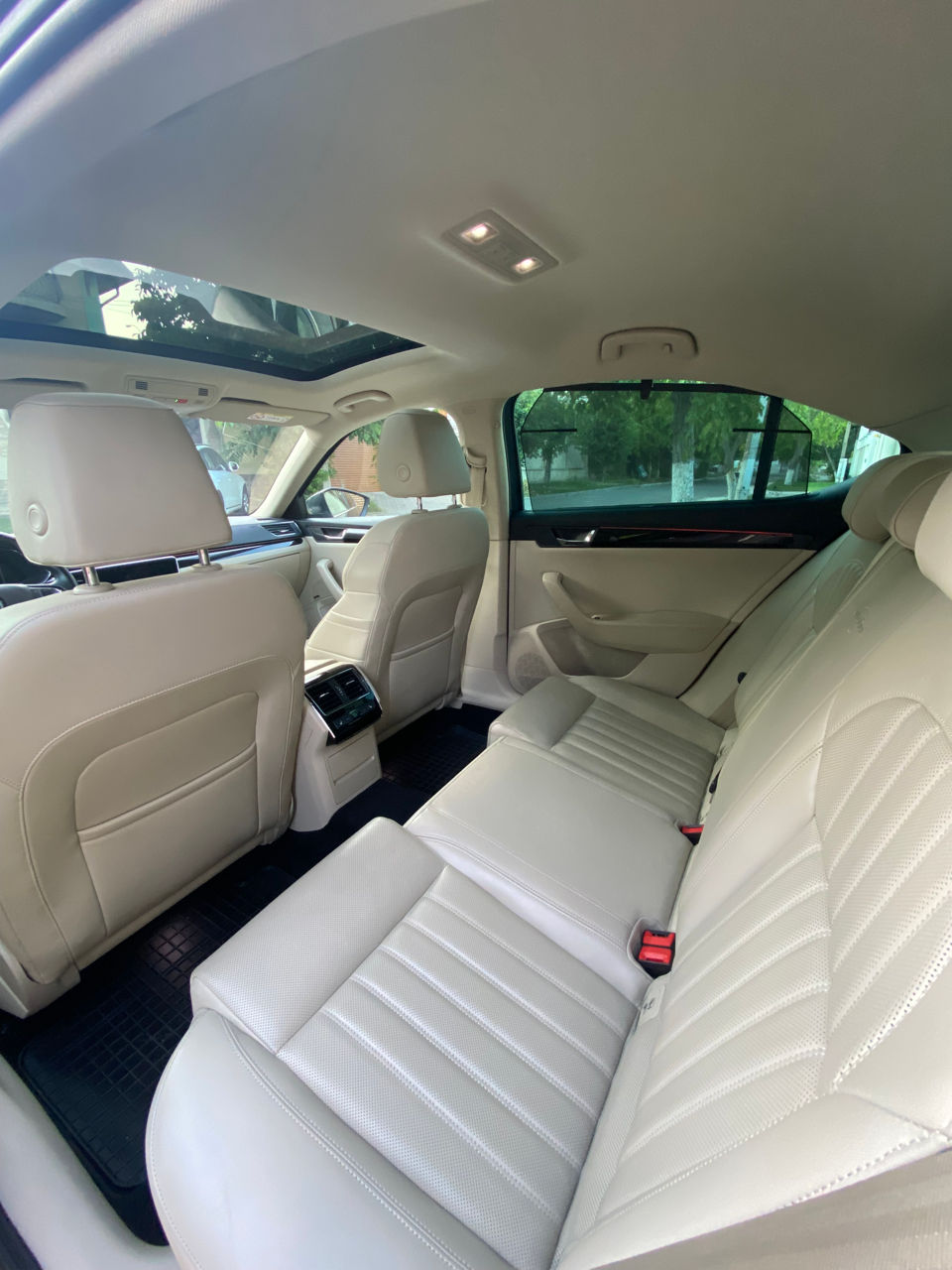 Skoda Superb foto 6