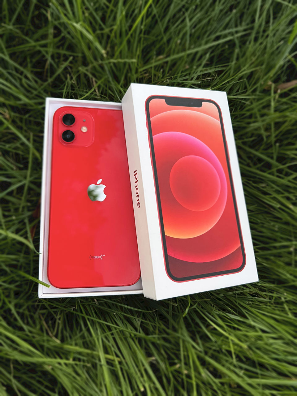 iPhone 12 64GB Product Red