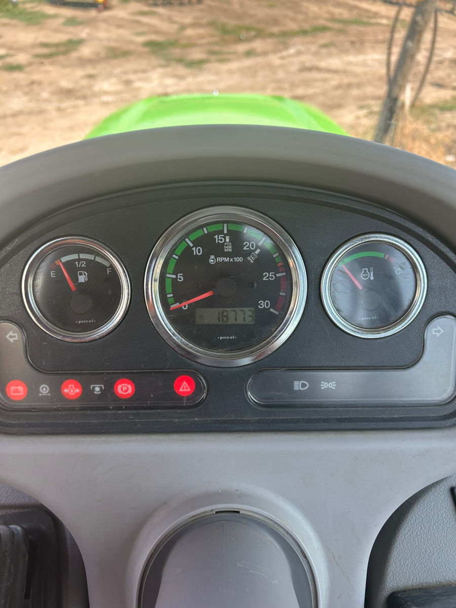 Deutz-fahr 4090.4E foto 2