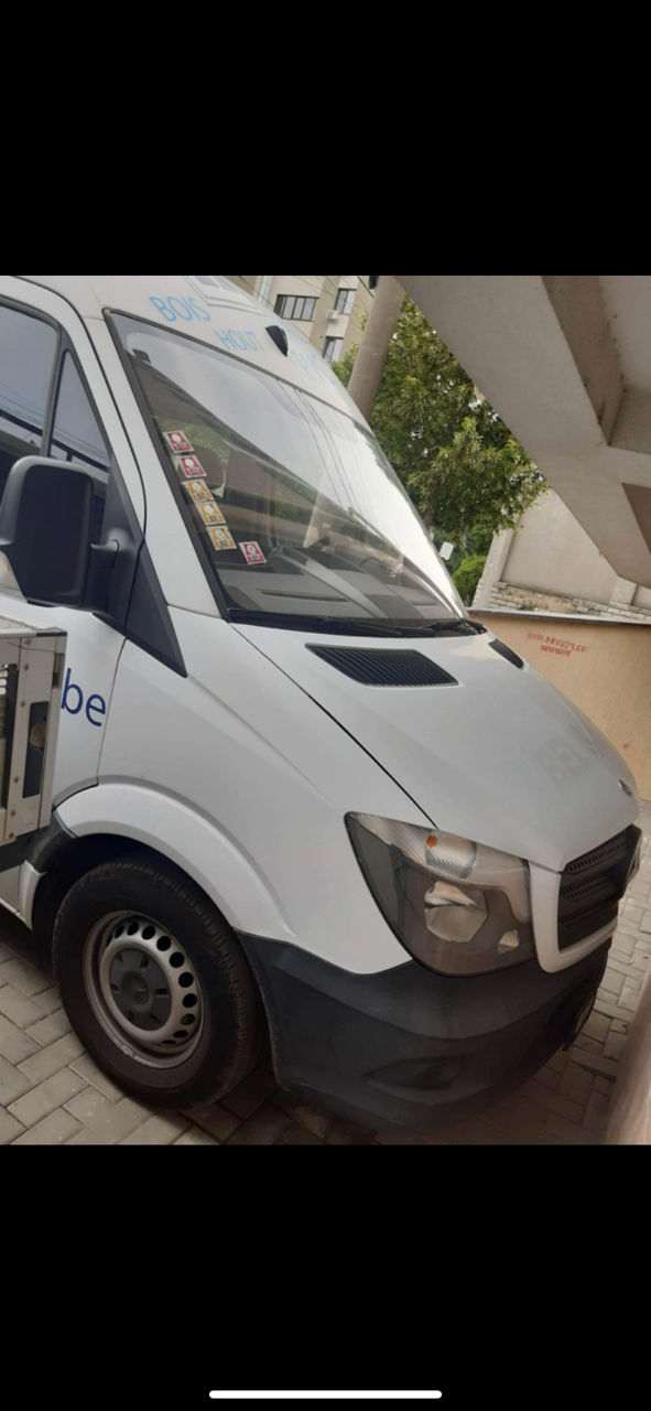 Mercedes sprinter foto 6