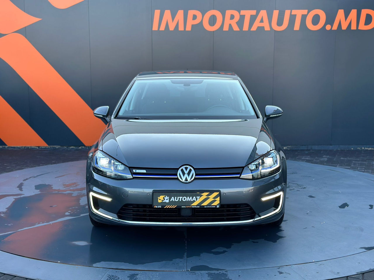 Volkswagen Golf foto 2