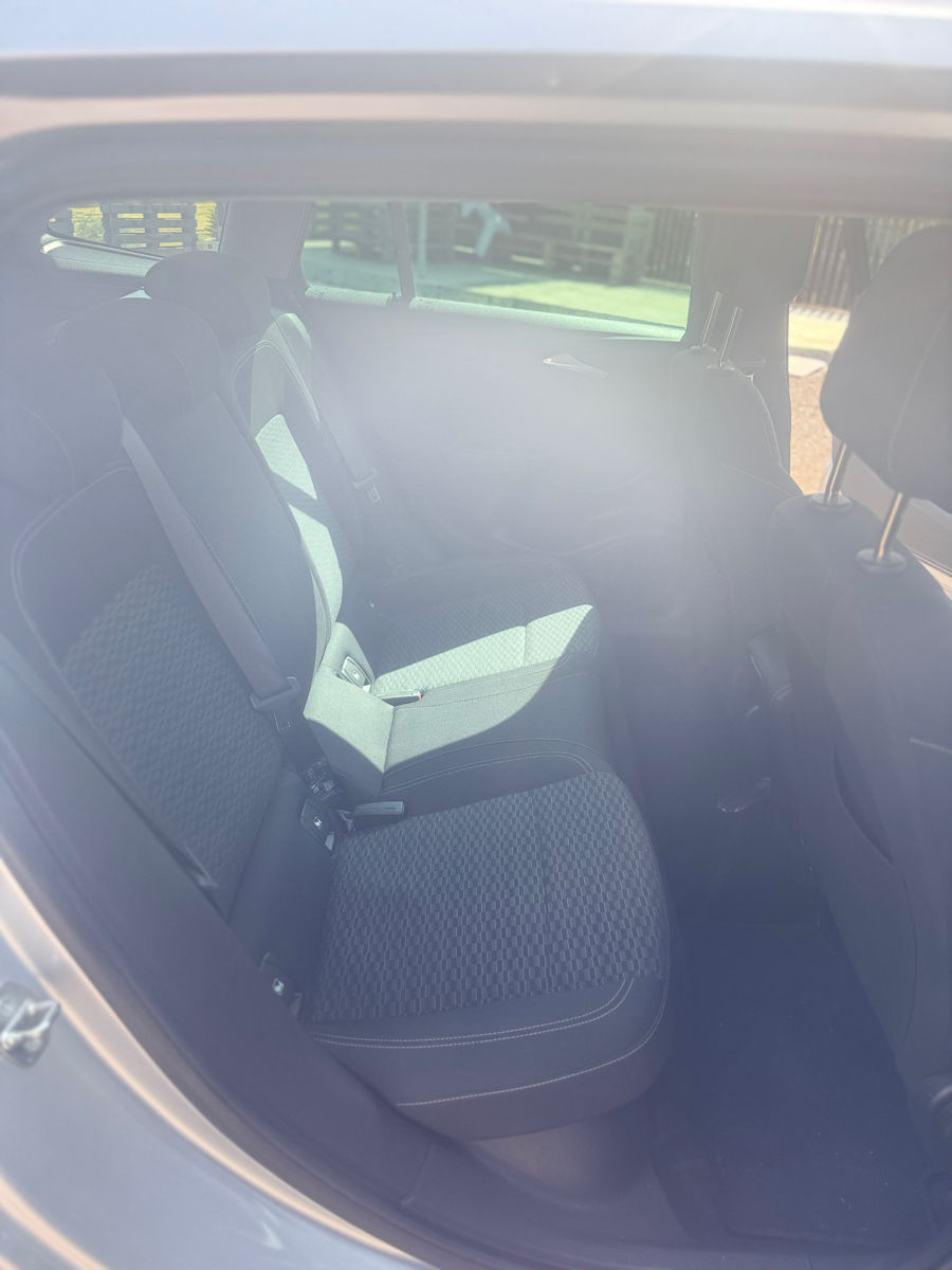Opel Astra фото 9