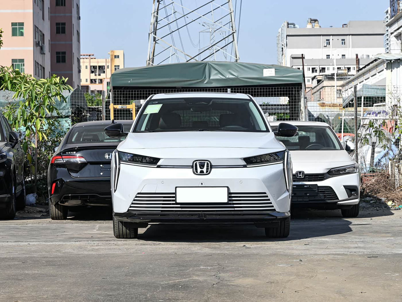 Honda e:NS2 фото 1