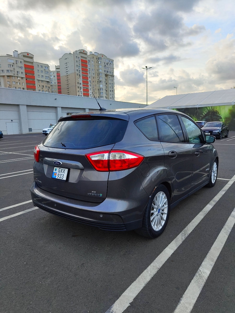 Ford C-Max foto 2