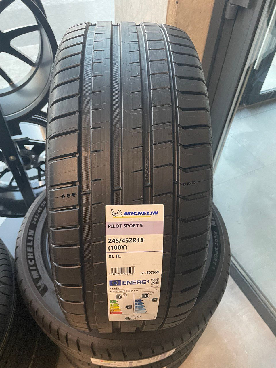 245/45 R18 Michelin Pilot Sport 5. Vara. Livrare! foto 0