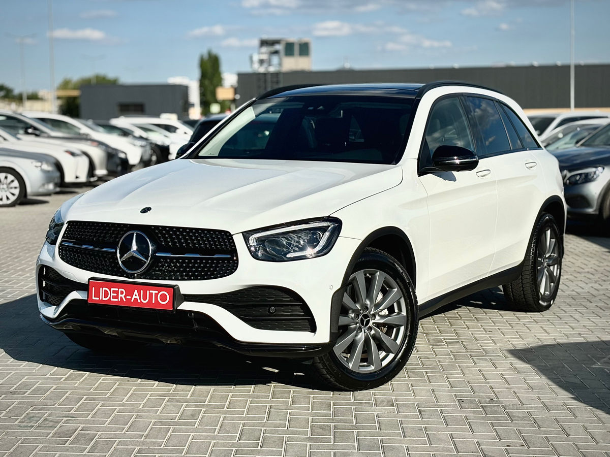 Mercedes GLC foto 2