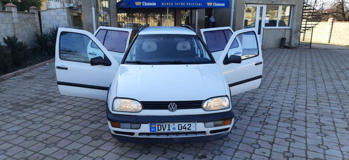 Volkswagen Golf foto 0