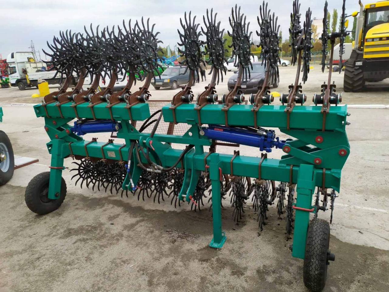 Cultivator rotativ (sapa). foto 4