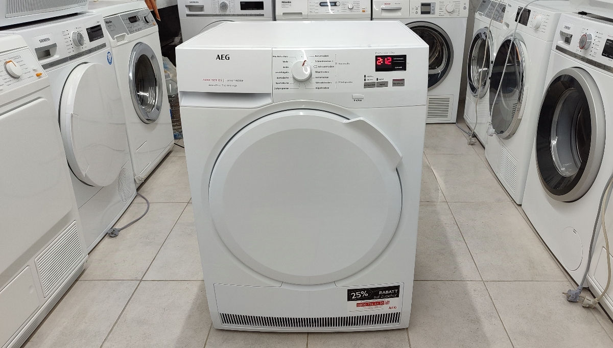 Сушильная машина AEG фото 0