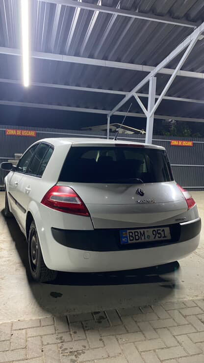 Renault Megane фото 2