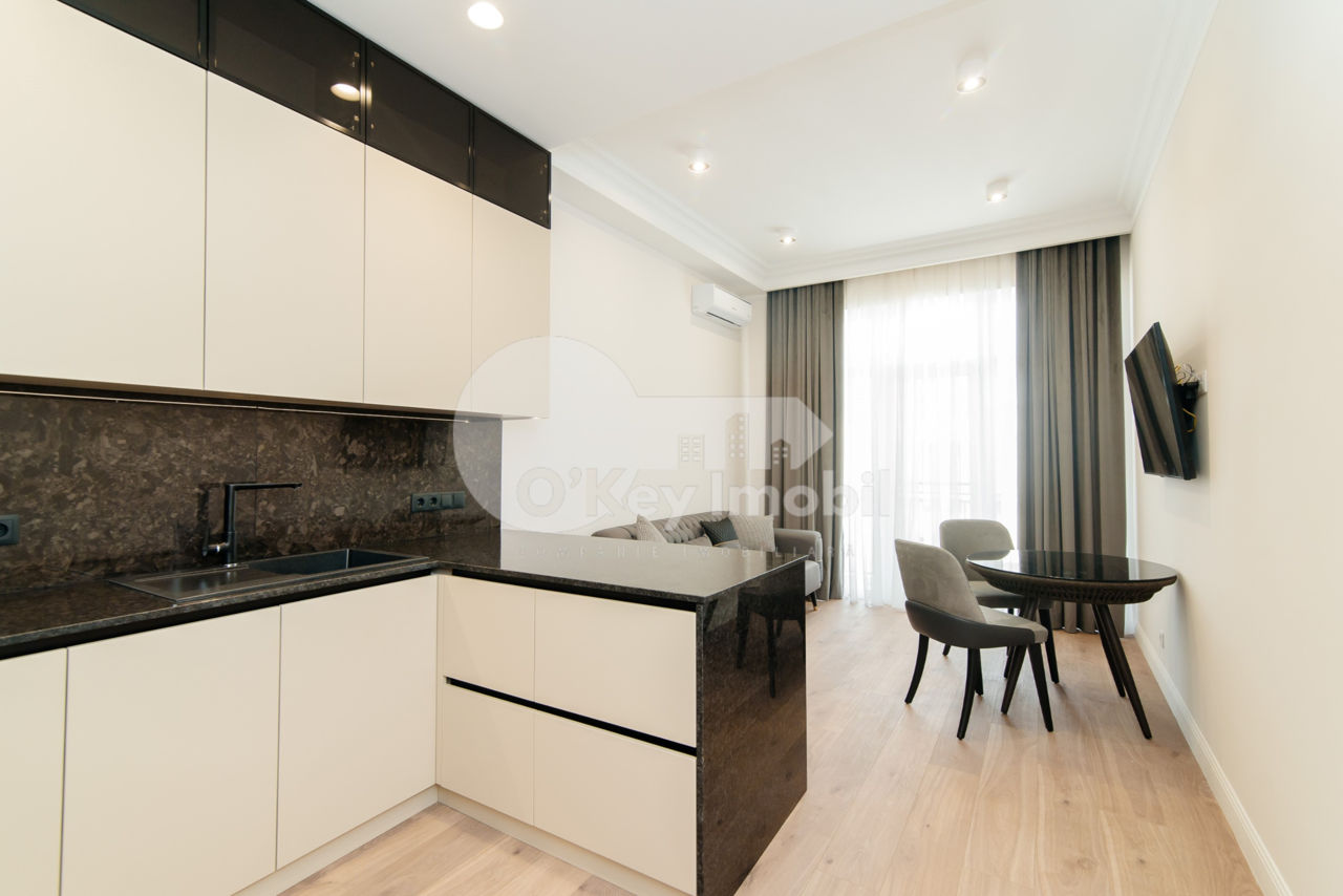 Apartament cu 2 camere, 50 m², Centru, Chișinău foto 5