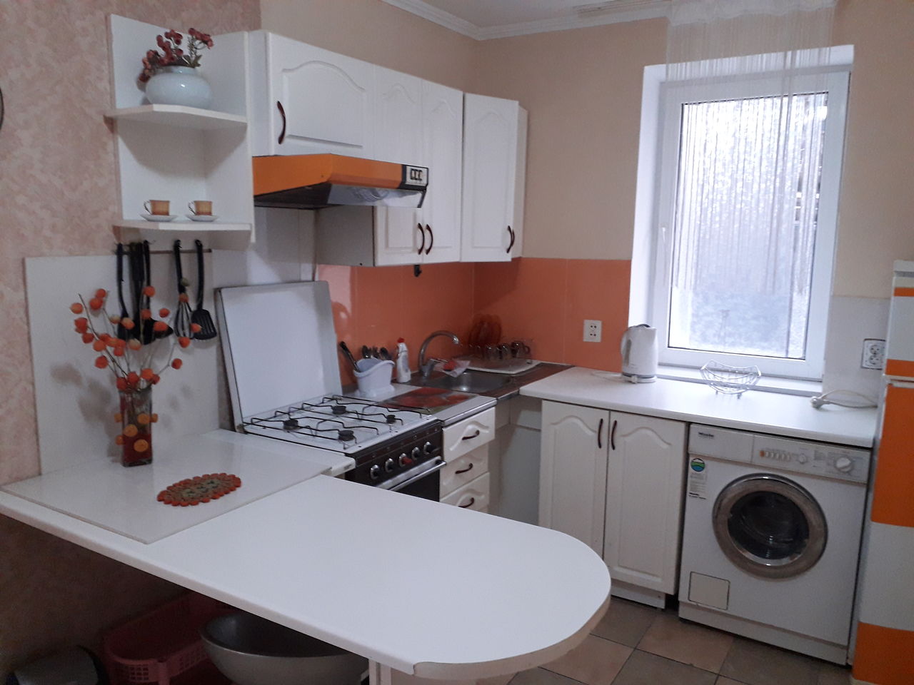 Apartament cu 1 cameră, 43 m², Centru, Chișinău foto 2