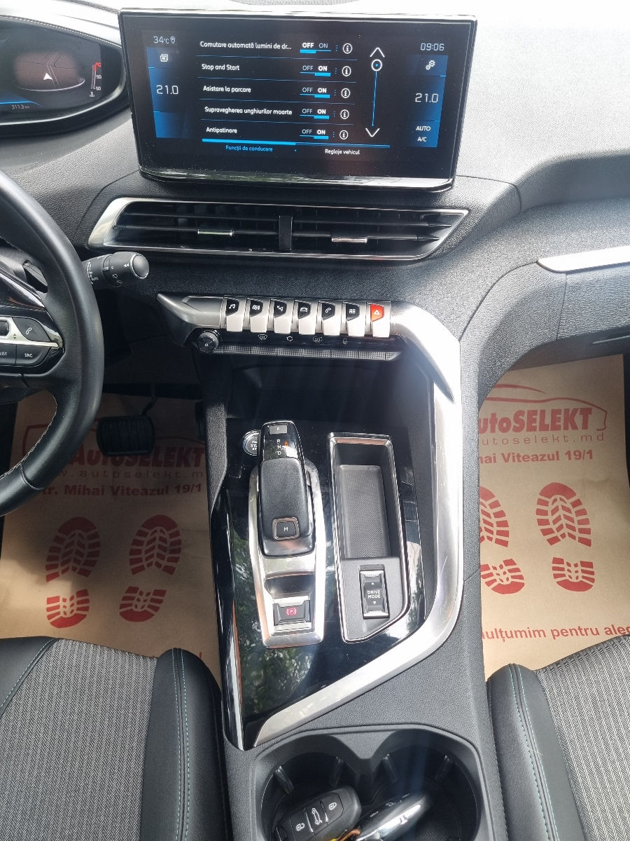 Peugeot 5008 2022 photo 13