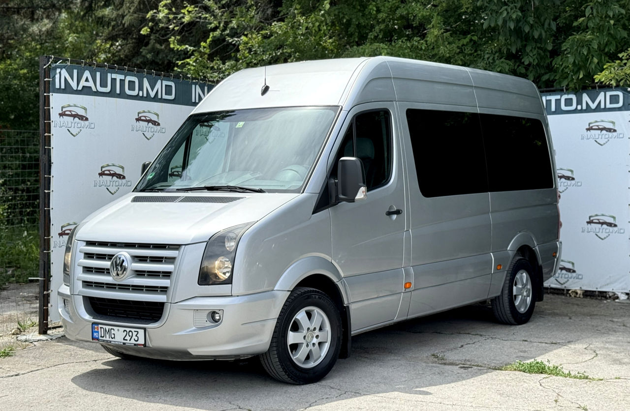 Volkswagen CRAFTER 9 LOCURI foto 0