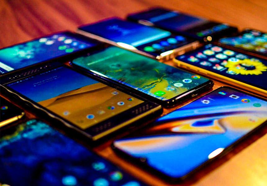 Куплю телефоны Samsung разбитые залитые на запчасти