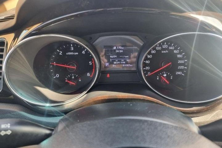 KIA Carnival фото 7
