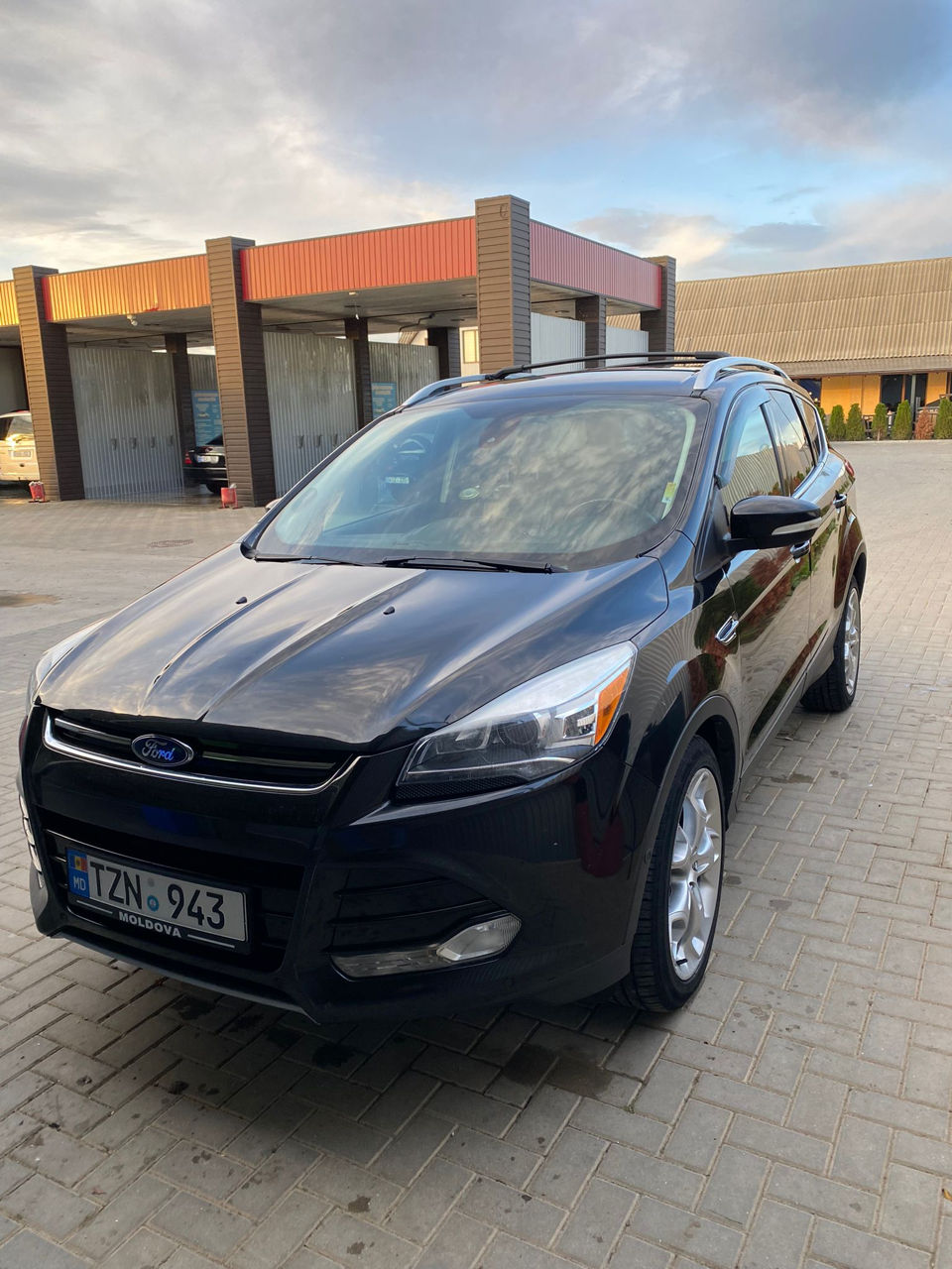 Ford Escape foto 0