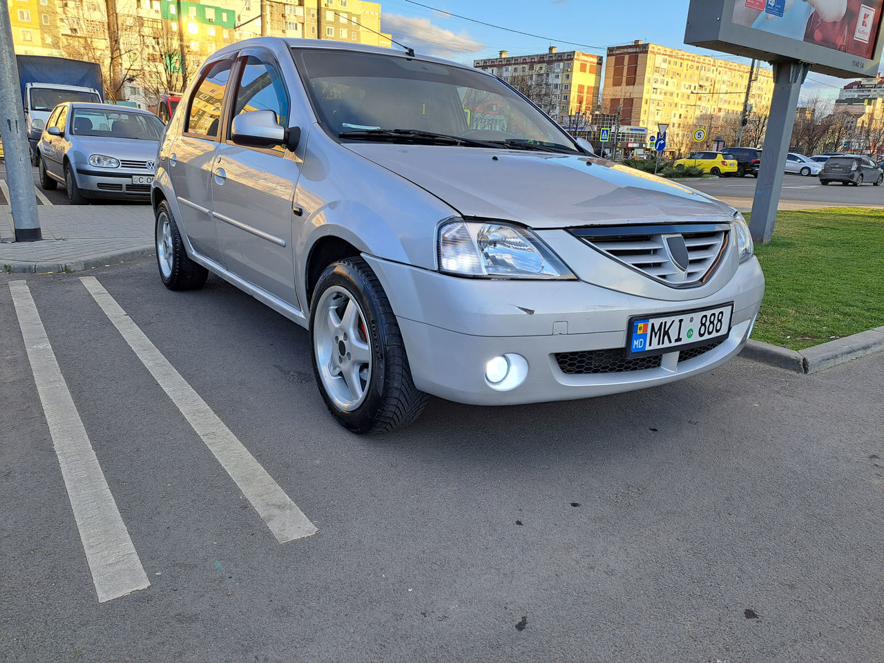 Dacia Logan foto 2