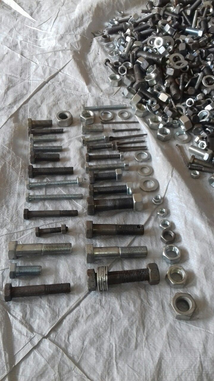 продам болты, гайки, шайбы?