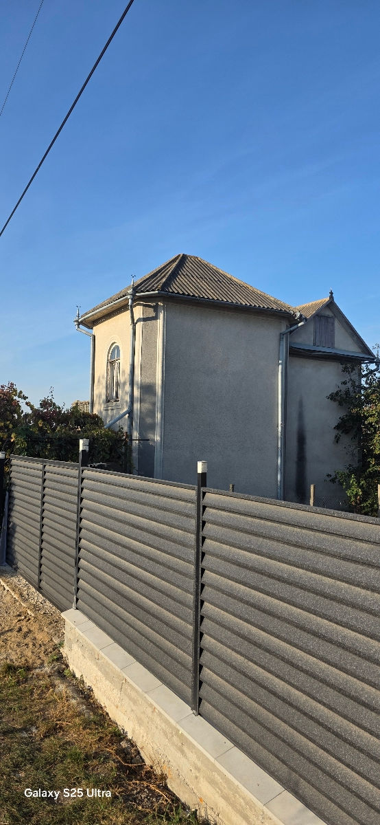 Casă 60 m² pe teren 6 ari