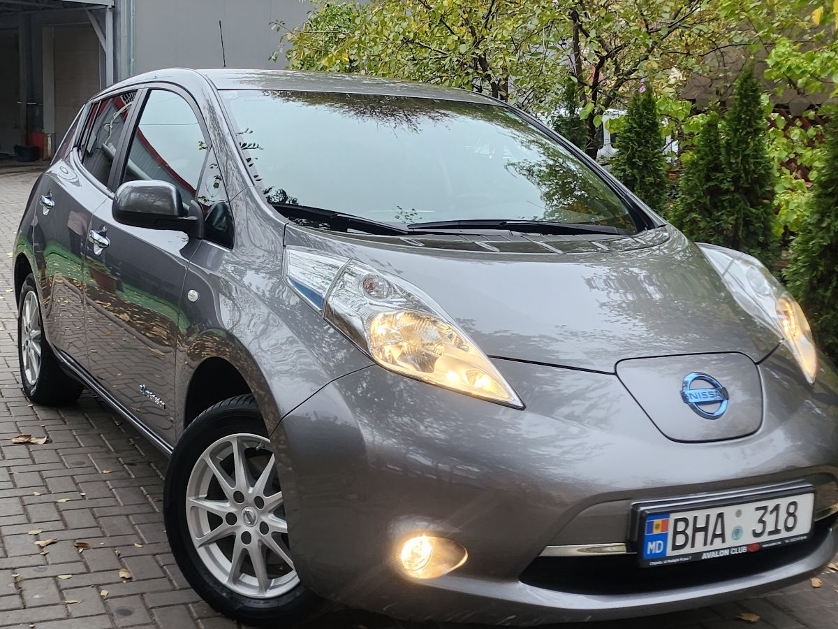 Nissan Leaf foto 0