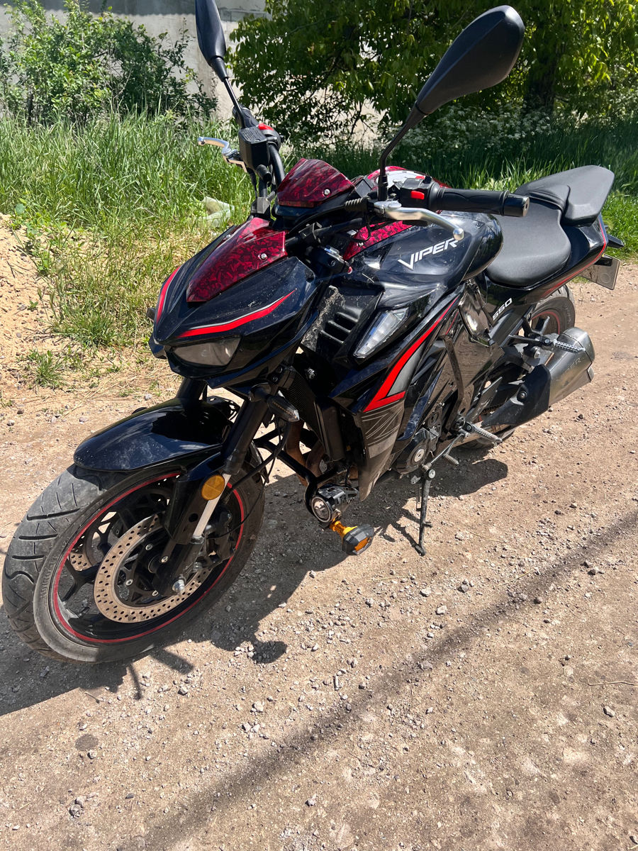 Viper 550 фото 7