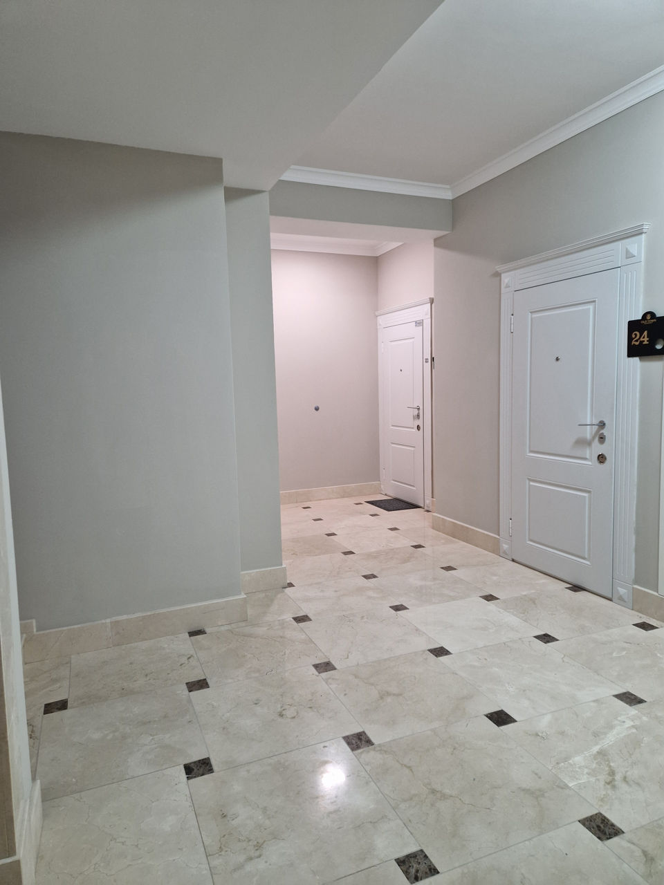 Apartament cu 4 camere,  Centru,  Chișinău,  Chișinău mun. foto 3