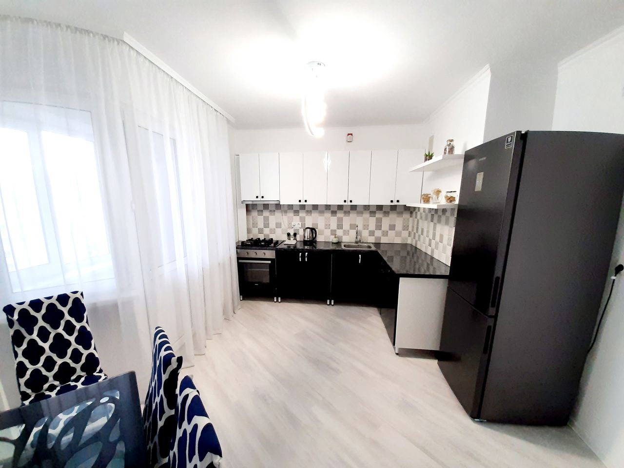 Apartament cu 1 cameră, 40 m², Centru, Chișinău foto 3