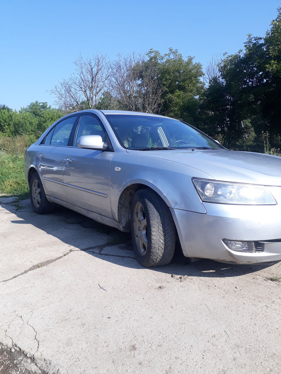 Hyundai Sonato foto 1