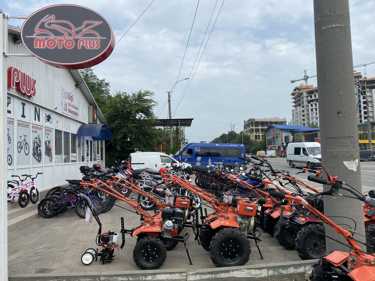 Motoblocuri zubr ,racire pe apa ,+freza , motorina,magazin motoplus foto 14