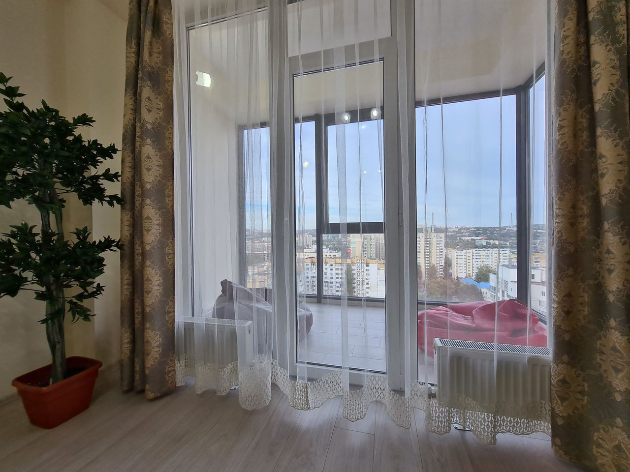 Apartament cu 1 cameră, 52 m², Centru, Chișinău foto 3